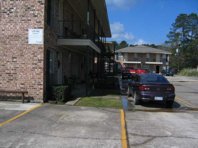 Stagecoach West Apartments image two